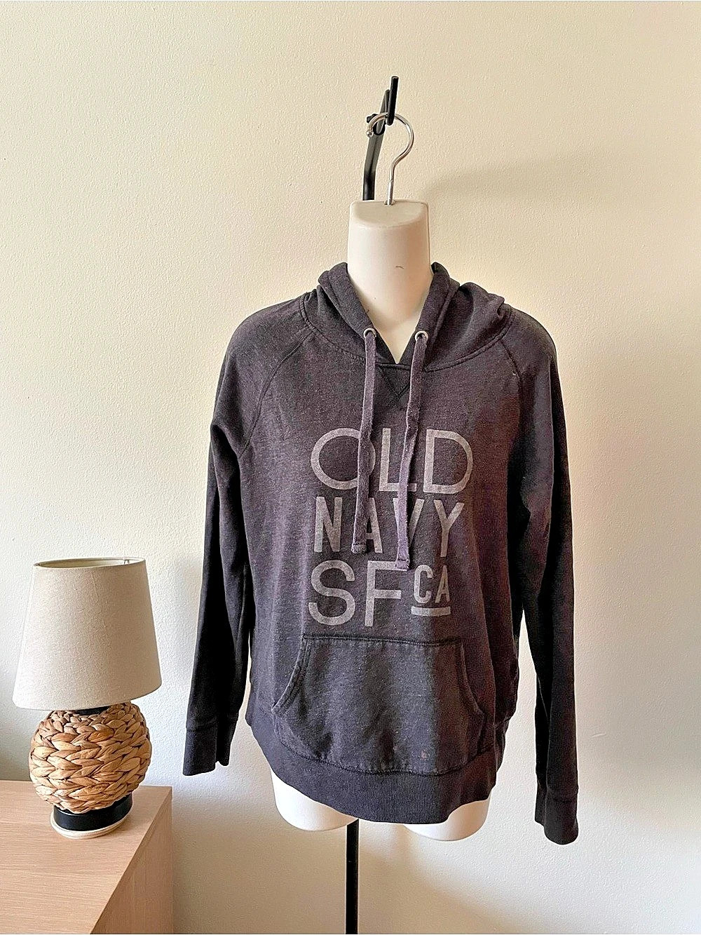 Old Navy SF CA Graphic Pullover Hoodie Gray Medium